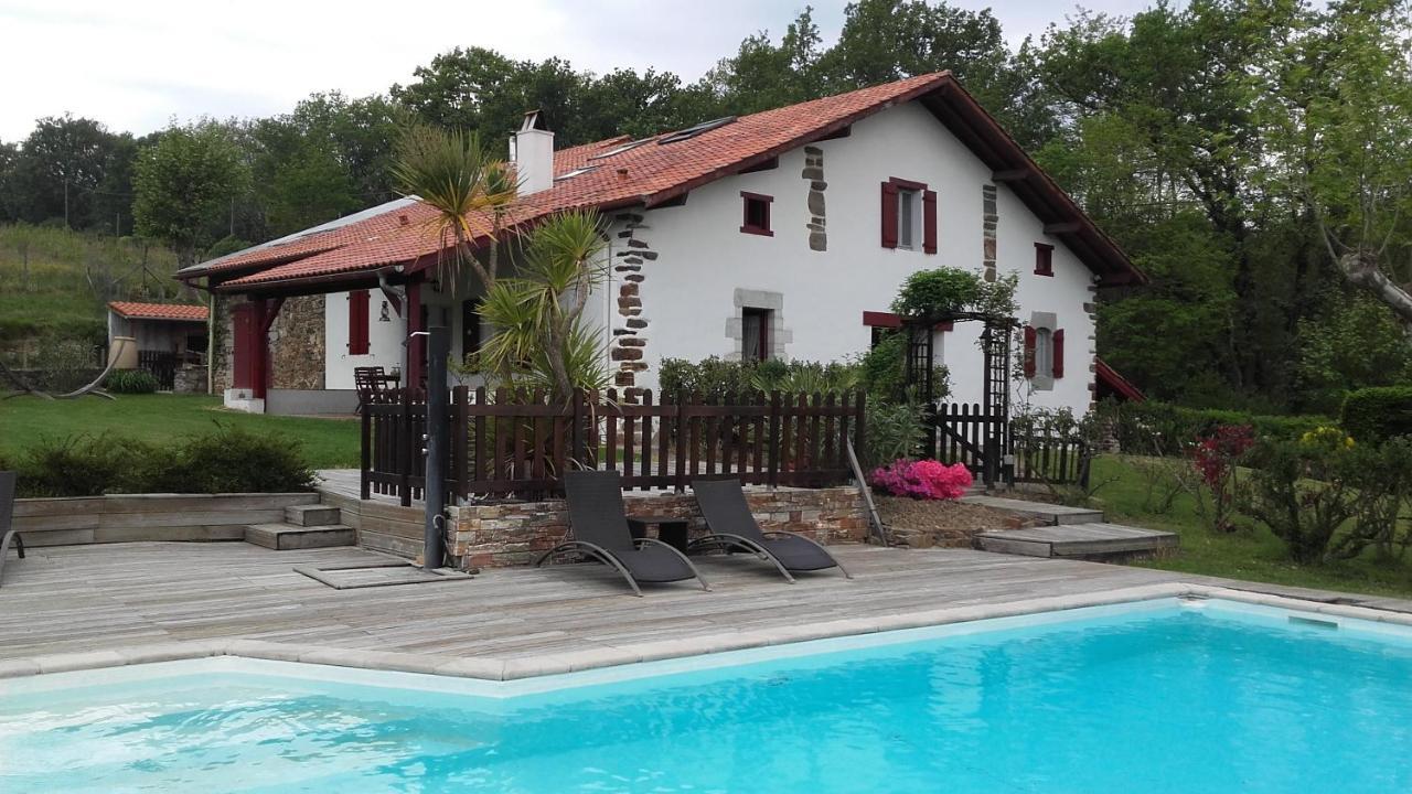Le Clos Gaxen Chambres D'Hotes La Bastide-Clairence Exterior photo